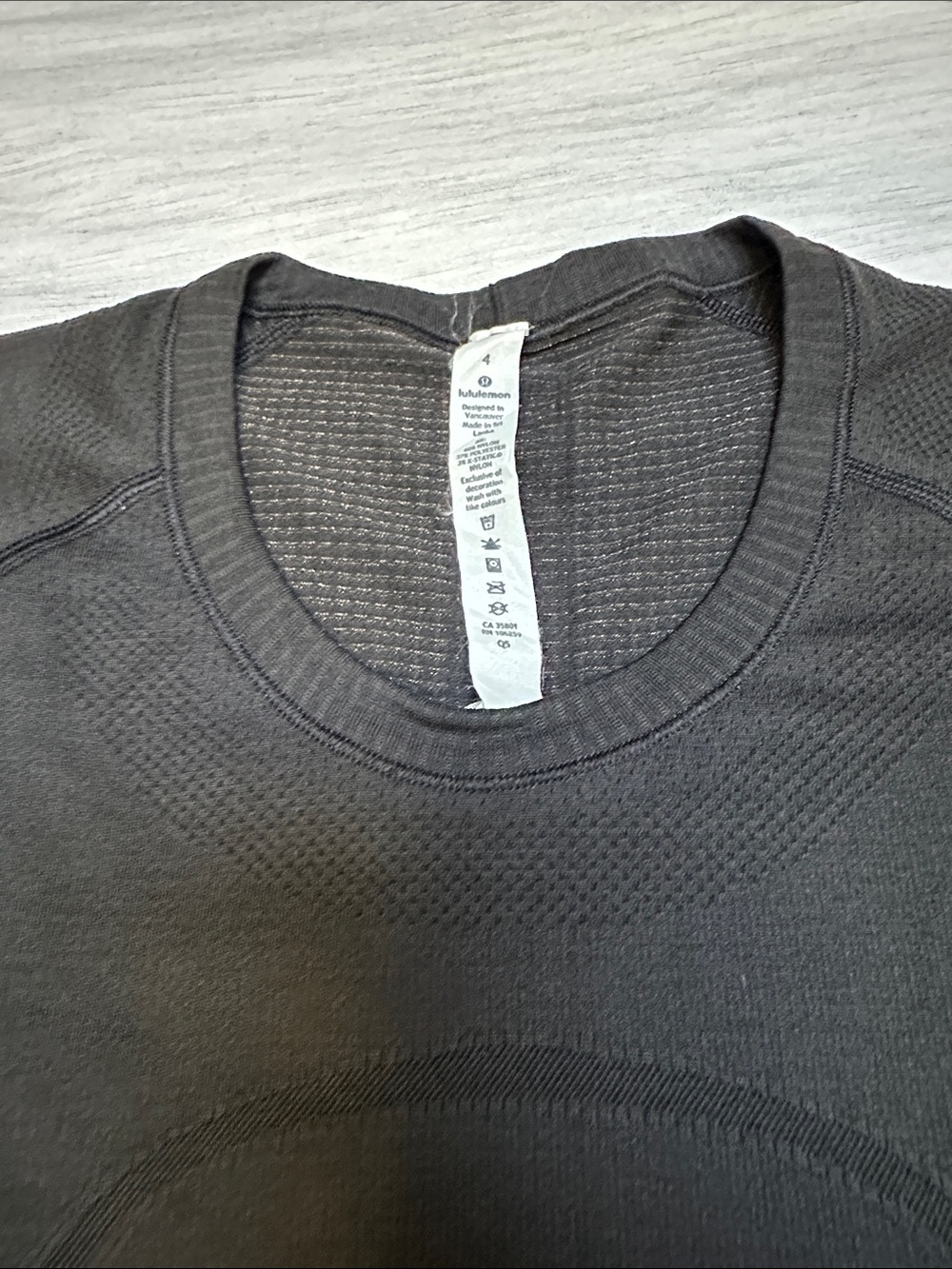 Lululemon Swiftly Tech shirt - Picture 5 of 7
